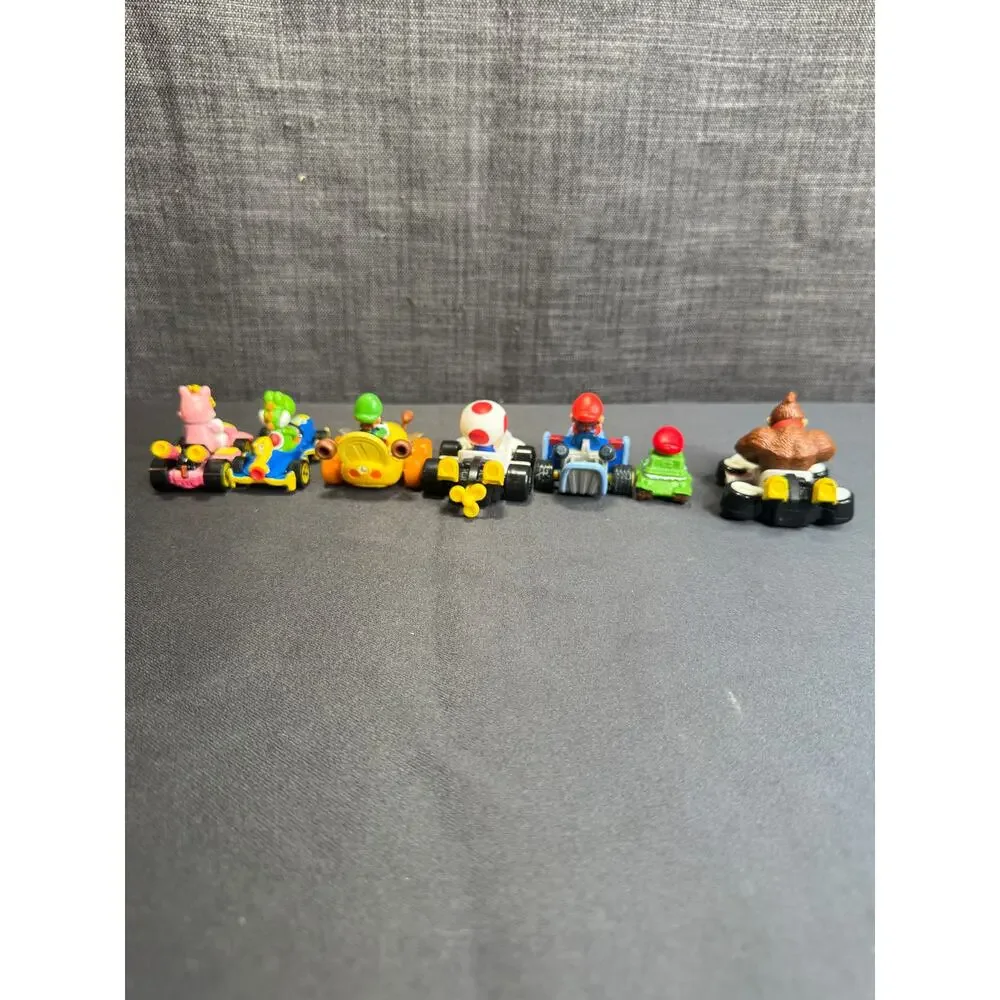 Mario Kart Toy Figure Bundle Lot of 7 Mario Yoshi Luigi Peach Toad Donkey Kong